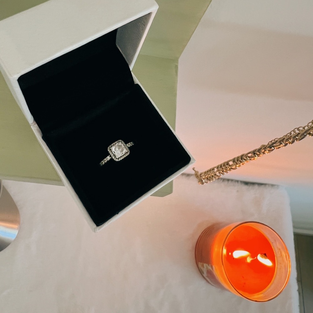 Pandora Ring